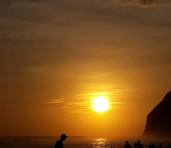 Jumahe Home's * Uluwatu